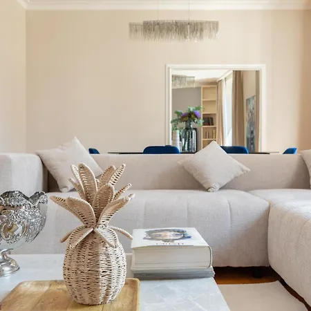 Spanish Steps Caesar *