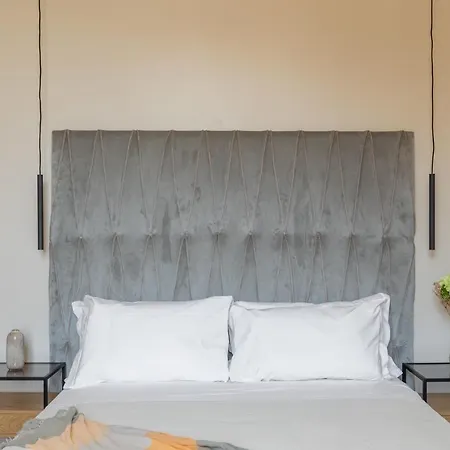 Spanish Steps Caesar Apartment Rome