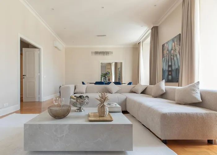 Spanish Steps Caesar