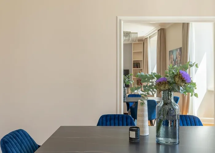 Spanish Steps Caesar * Rom