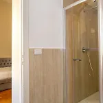 Spanish Steps Caesar Apartment *